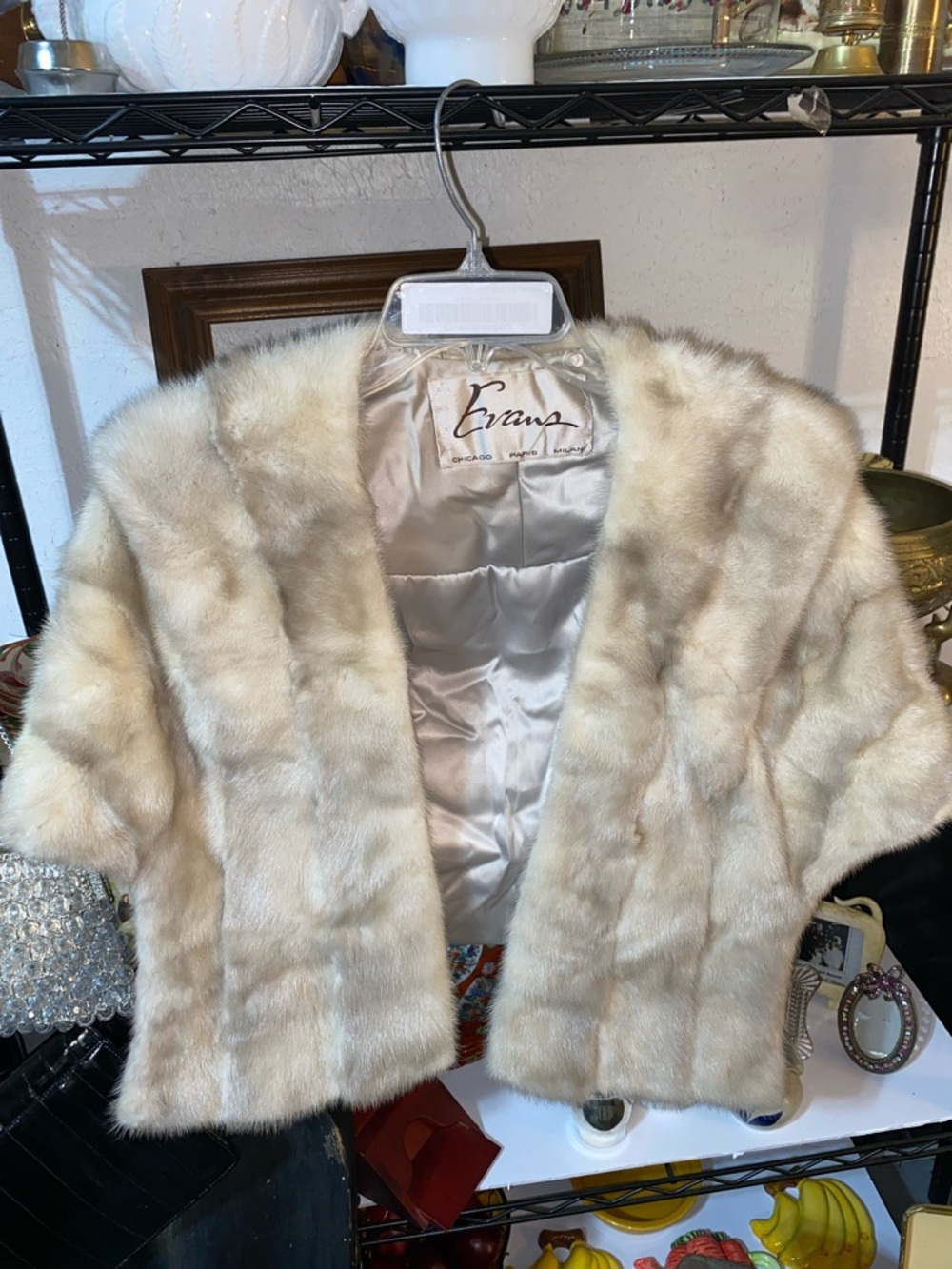 Beautiful Vintage EVANS Fur Stole